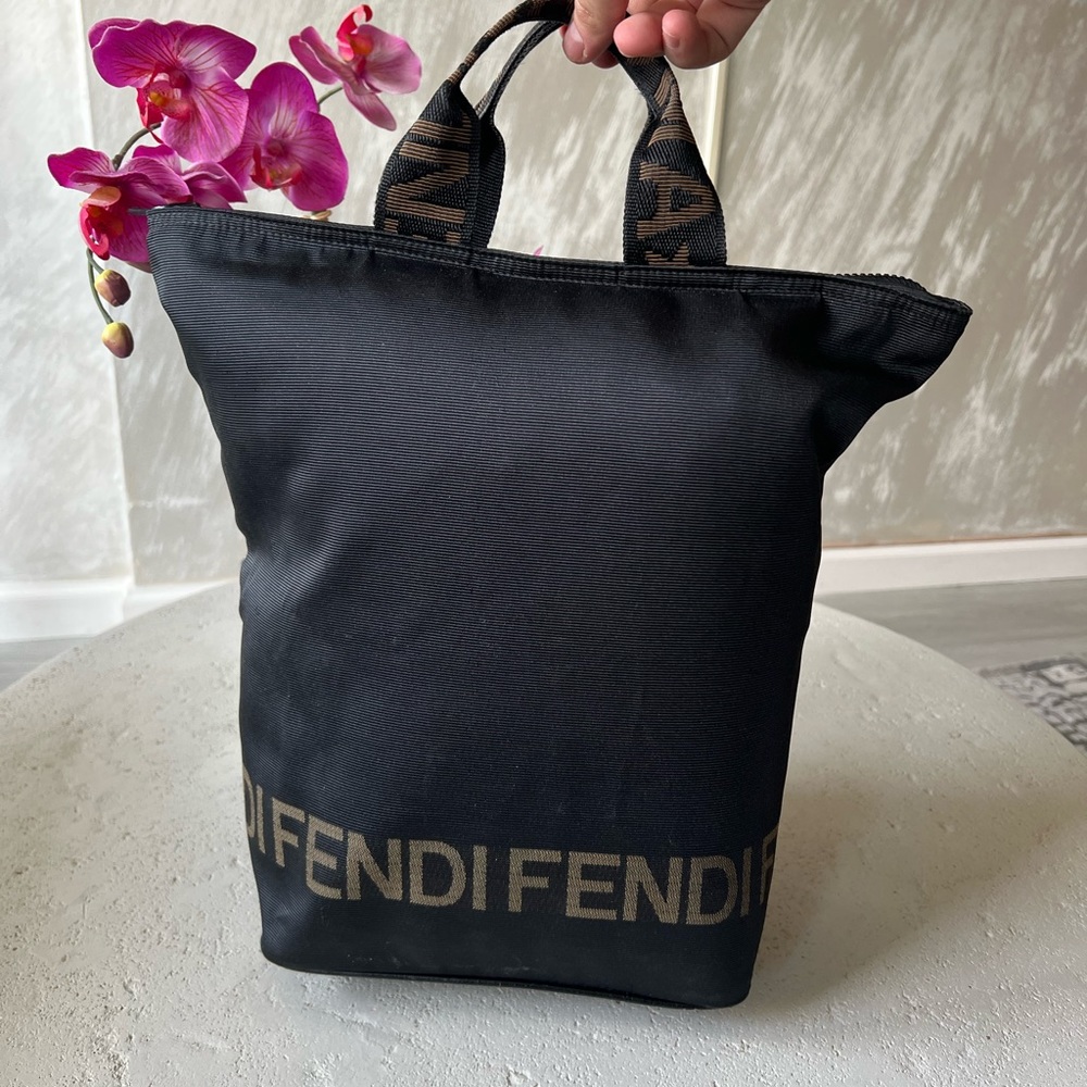 🌟Fendi tote🌟